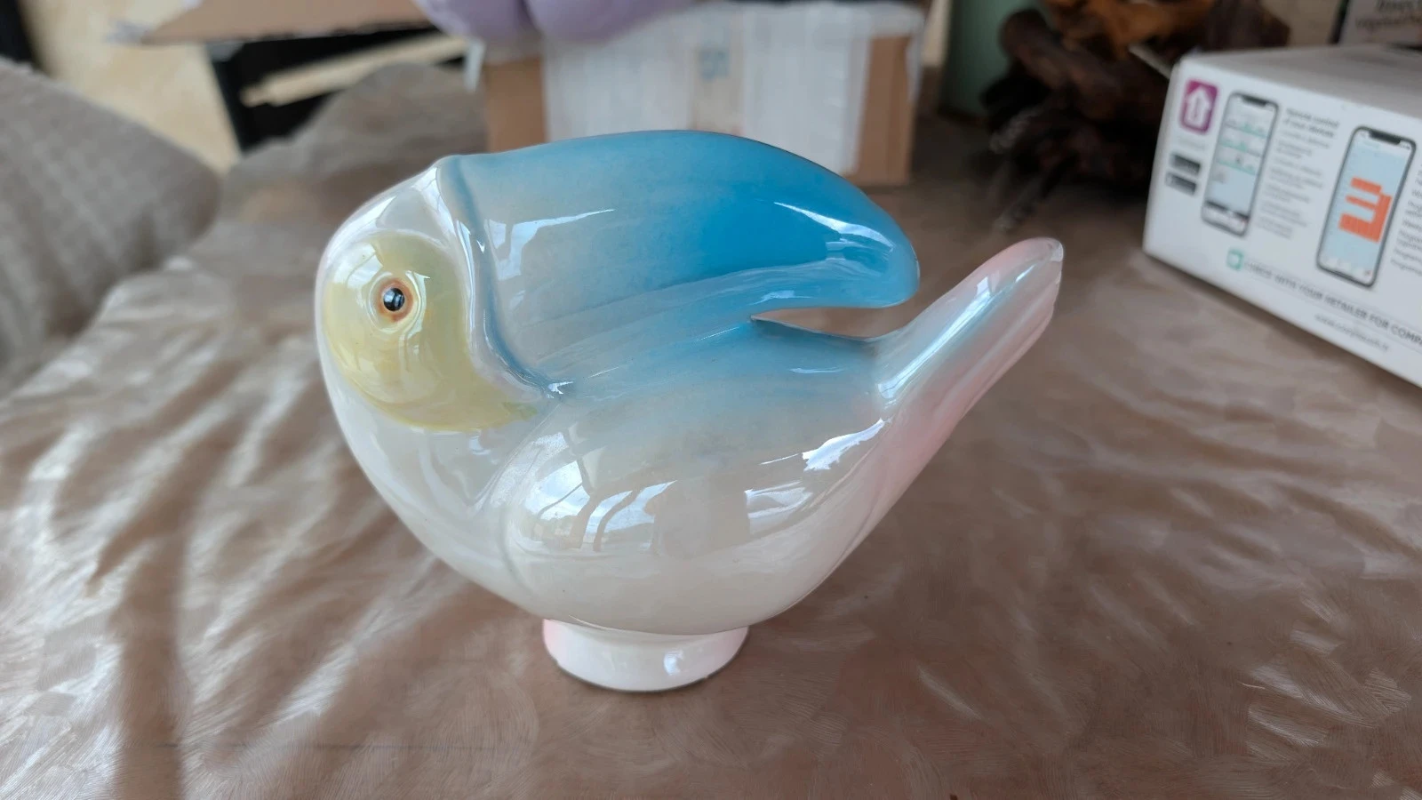 figurine toucan ceramique irisee vintage 80s taiwan